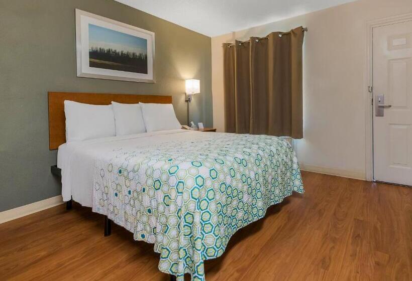 استودیوی استاندارد, Hometowne Studios By Red Roof Orlando   Ucf Area