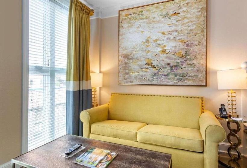 سوئیت با تخت بزرگ, Church Street Inn, Ascend Hotel Collection