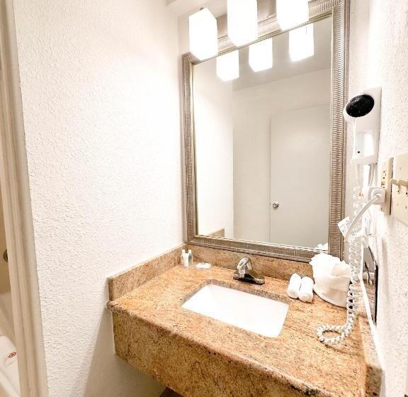 اتاق خانوادگی, Comfort Inn & Suites Kissimmee By The Parks