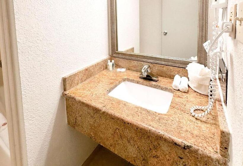 اتاق خانوادگی, Comfort Inn & Suites Kissimmee By The Parks