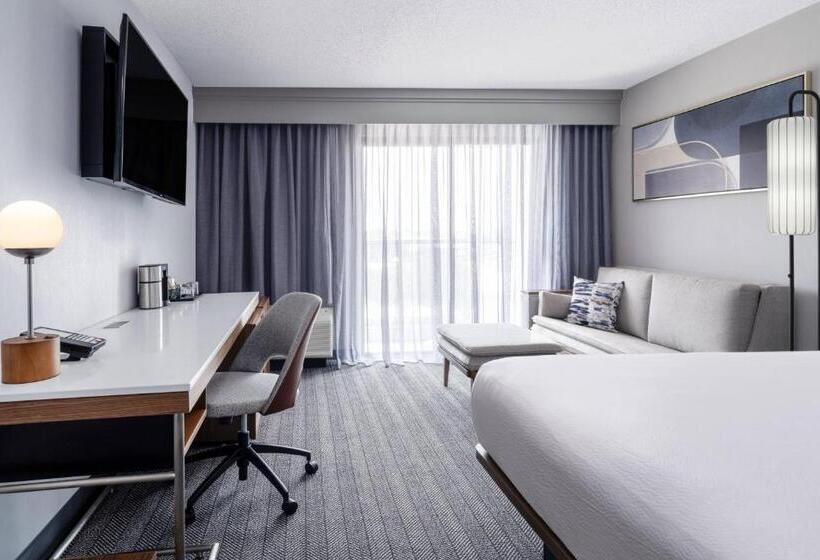 اتاق استاندارد با تخت بزرگ, Courtyard Austin South