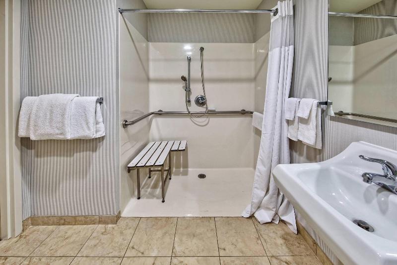 اتاق استاندارد با تخت بزرگ, Courtyard By Marriott Abilene Southwest/abilene Mall South
