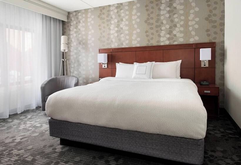 سوییت, Courtyard By Marriott Boston Norwood/canton