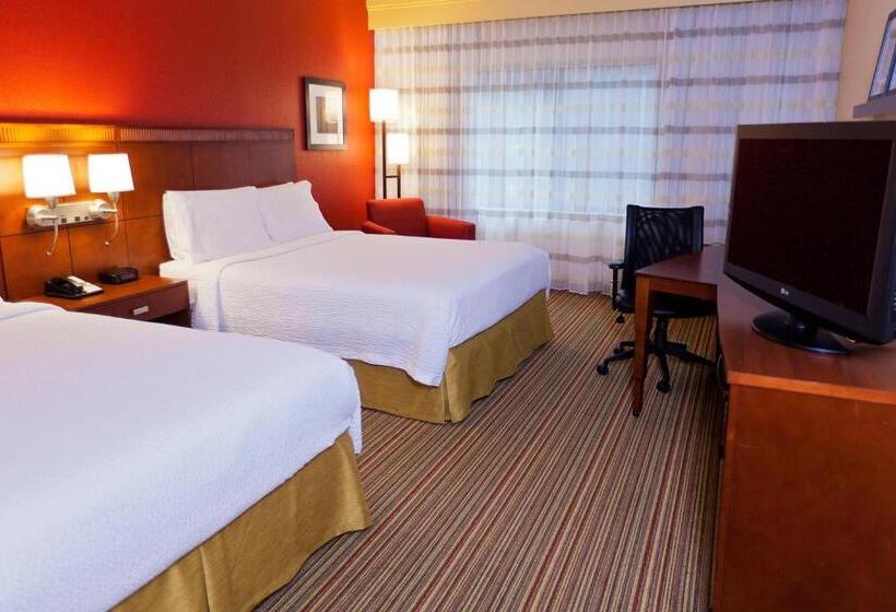 اتاق استاندارد با 2 تخت دوبل, Courtyard Chicago O'hare