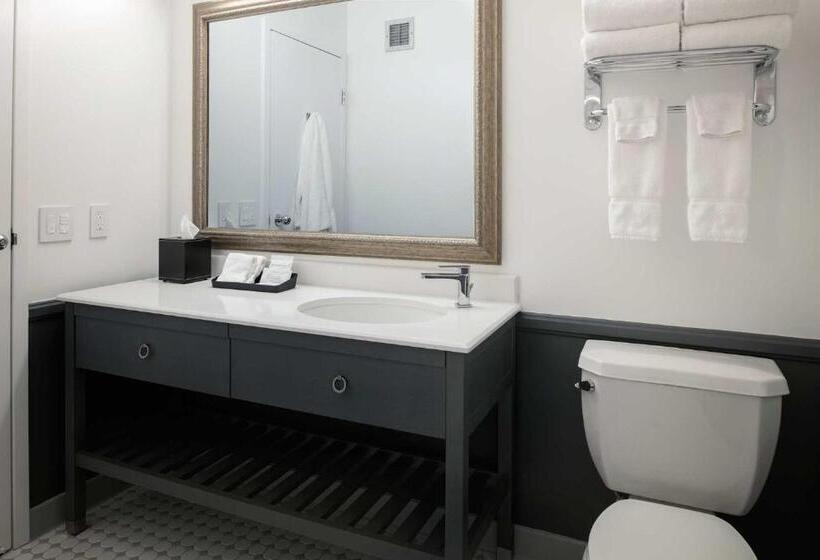 اتاق استاندارد, Coventry Motor Inn