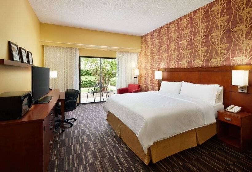 اتاق استاندارد با تخت دوبل, Holiday Inn Express Tifton
