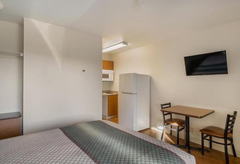 استودیوی استاندارد, Hometowne Studios By Red Roof Denver   Airport/aurora