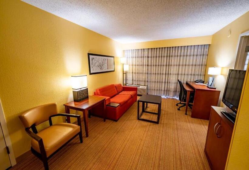 سوئیت با تخت بزرگ, Iowa Inn Bettendorf Quad Cities