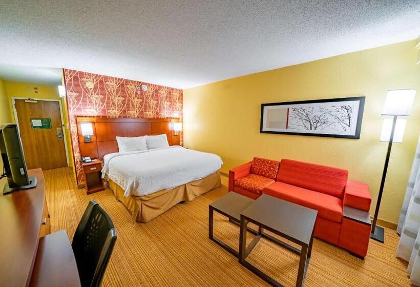 سوئیت با تخت بزرگ, Iowa Inn Bettendorf Quad Cities