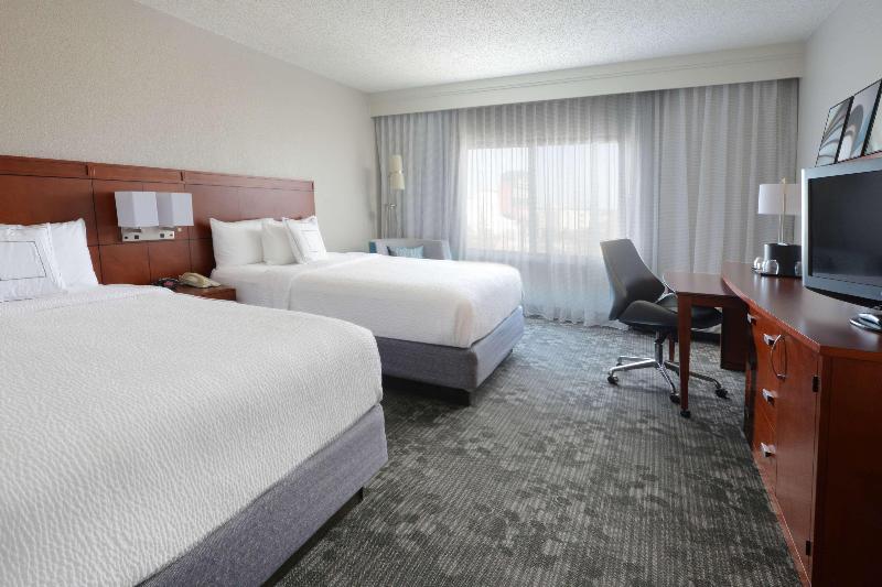 Standard Room, Sonesta Select Dallas Central Expressway