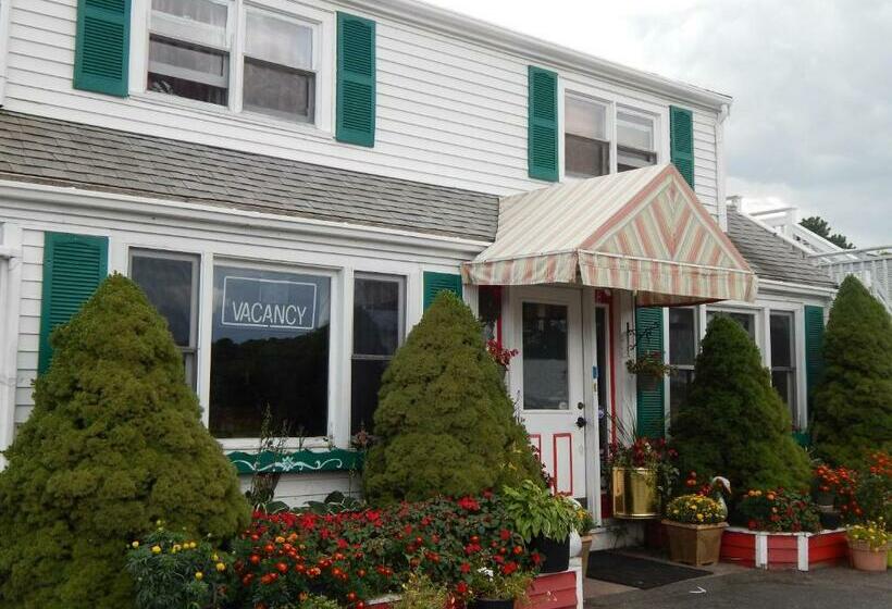 스탠다드 룸, Knights Inn Centerville Cape Cod Area