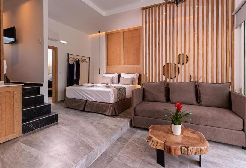 سوییت با استخر, Delfina Boutique