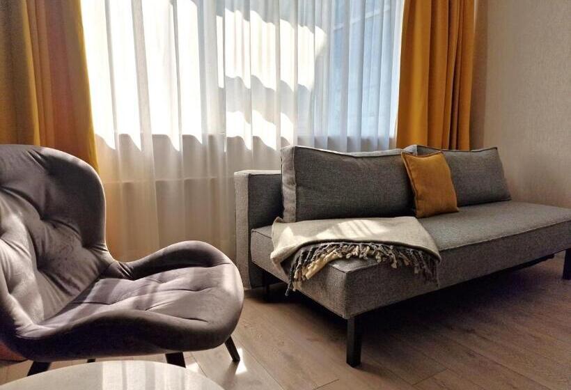 اتاق استاندارد سه نفره, Island – Spa & Wellness
