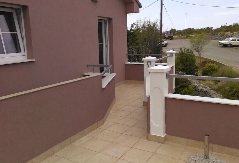 آپارتمان راحتی 1 خوابه, Bmb Apartments   Senj