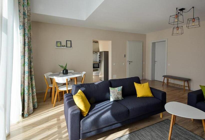 1 Bedroom Penthouse Apartment, Mandarin Premium Apartments