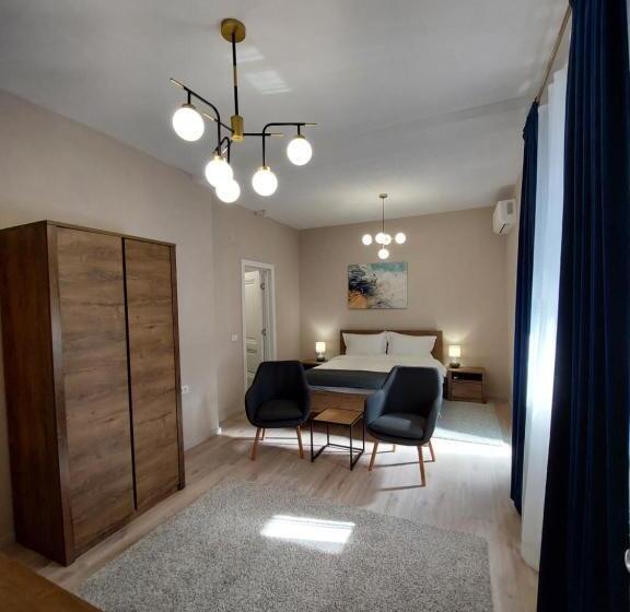 اتاق استاندارد با تراس, Mandarin Premium Apartments