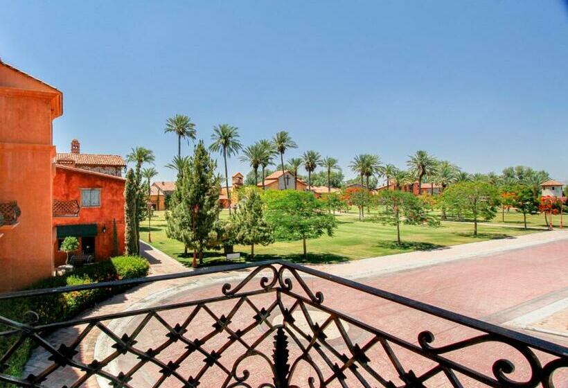 اتاق استاندارد چهارنفره با بالکن, Boutique Villa Toscana