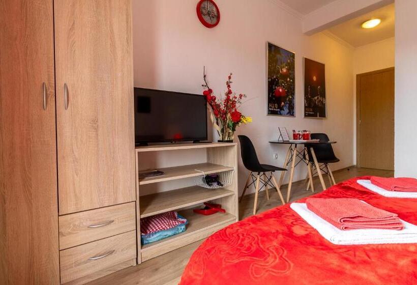 اتاق استاندارد با بالکن و چشم‌انداز دریا, Rooms Bačić