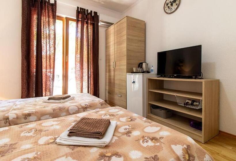 اتاق استاندارد با چشم‌انداز شهر, Rooms Bačić