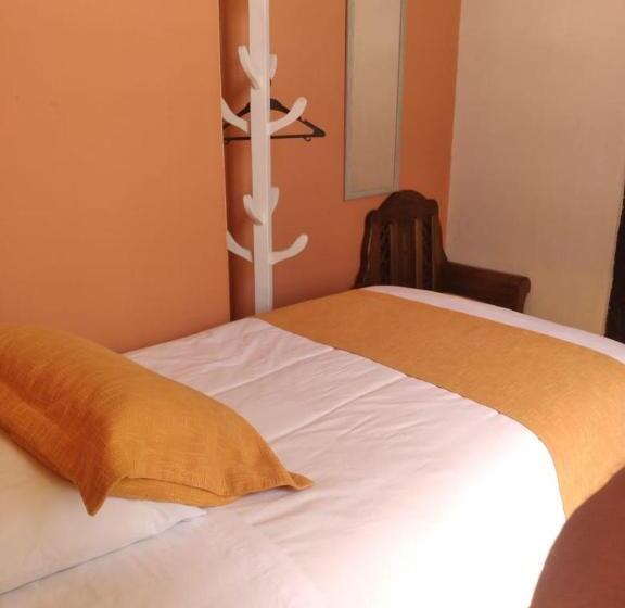اتاق استاندارد یک تخته با سرویس بهداشتی مشترک, Villa Bonita Hostel