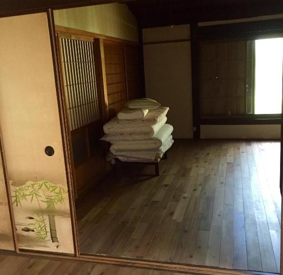 اتاق سوپریور خانوادگی, Kumano Kodo Winery Guest House