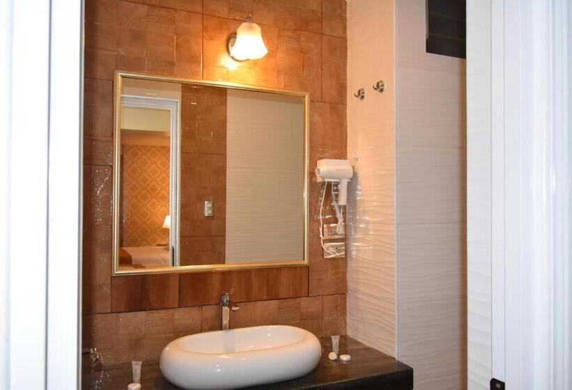 اتاق لوکس, Paradis Suite Cusco