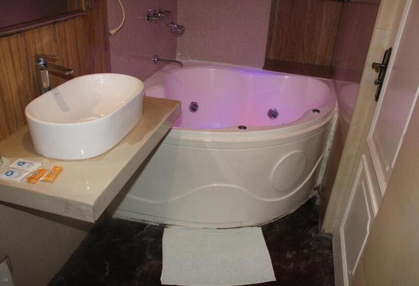 سوییت جونیور لوکس, Paradis Suite Cusco