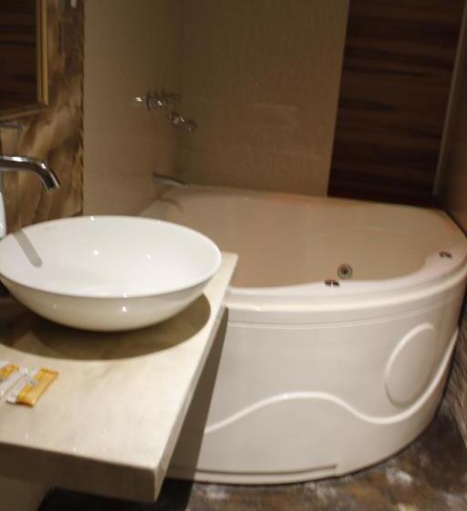 سوییت جونیور لوکس, Paradis Suite Cusco