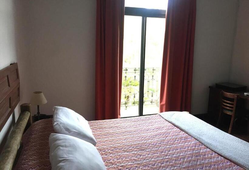 اتاق استاندارد با بالکن, San Isidro