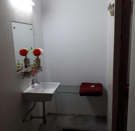 Standard room with outdoor bath, Yog Bhawan