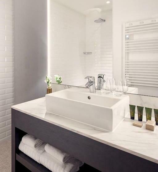 اتاق استاندارد با چشم‌انداز, Van Der Valk Hotel Mechelen