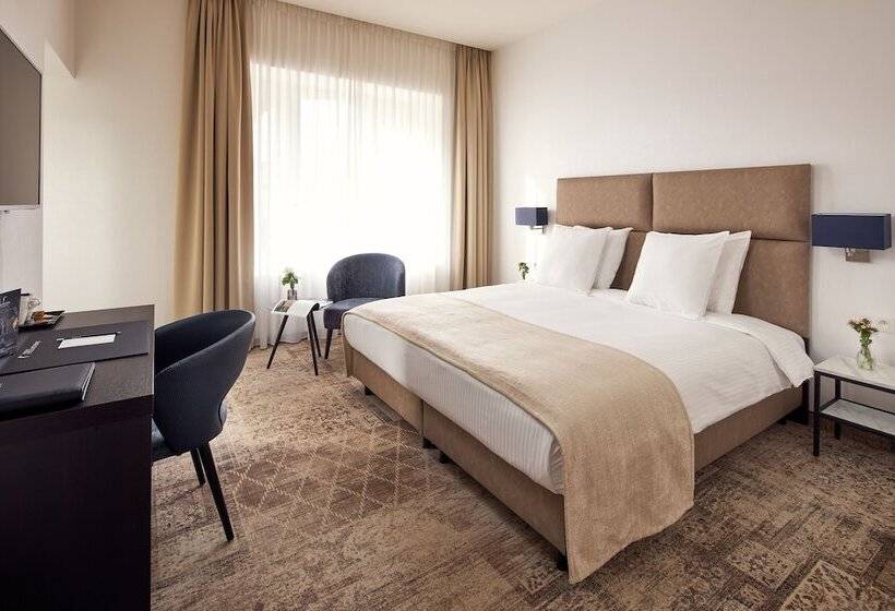 اتاق سوپریور, Van Der Valk Hotel Mechelen
