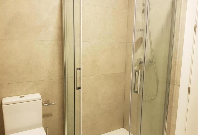 استودیوی لوکس, Apartamentos Granada Deluxe 3000