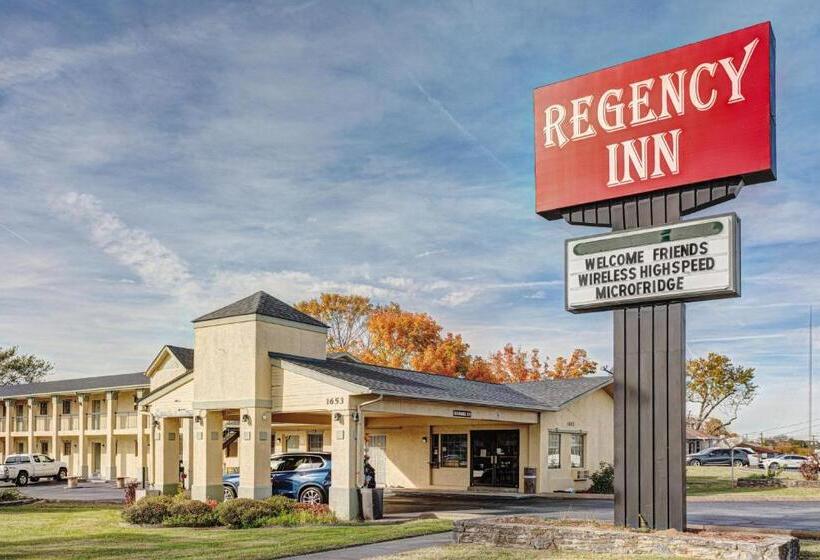 带大床的标准间, Regency Inn
