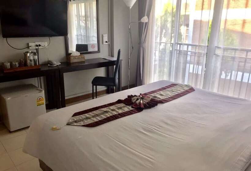 اتاق لوکس, Ratana