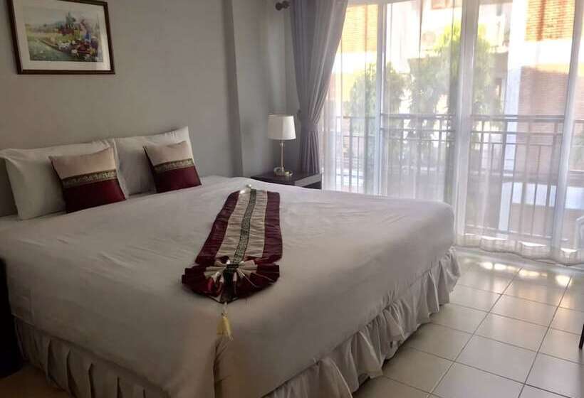 اتاق لوکس, Ratana