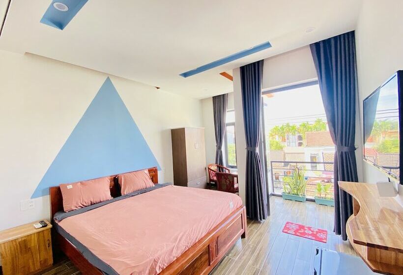 اتاق لوکس با چشم‌انداز شهر, Little Boss Homestay