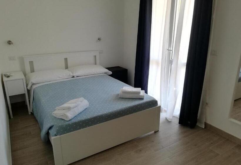 اتاق استاندارد با بالکن, Domo Alghero Centro