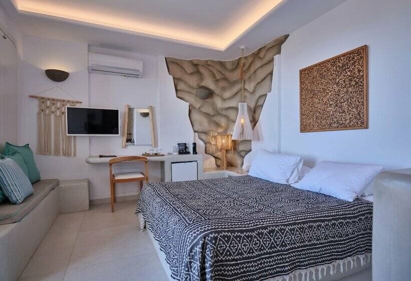 اتاق لوکس با چشم‌انداز دریا, Mythic Paros , Adults Only