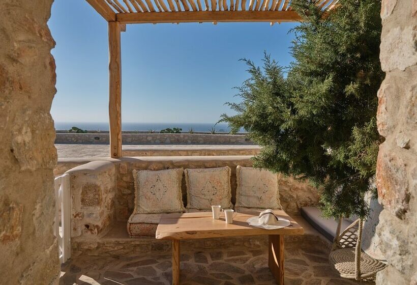 اتاق لوکس با چشم‌انداز دریا, Mythic Paros , Adults Only