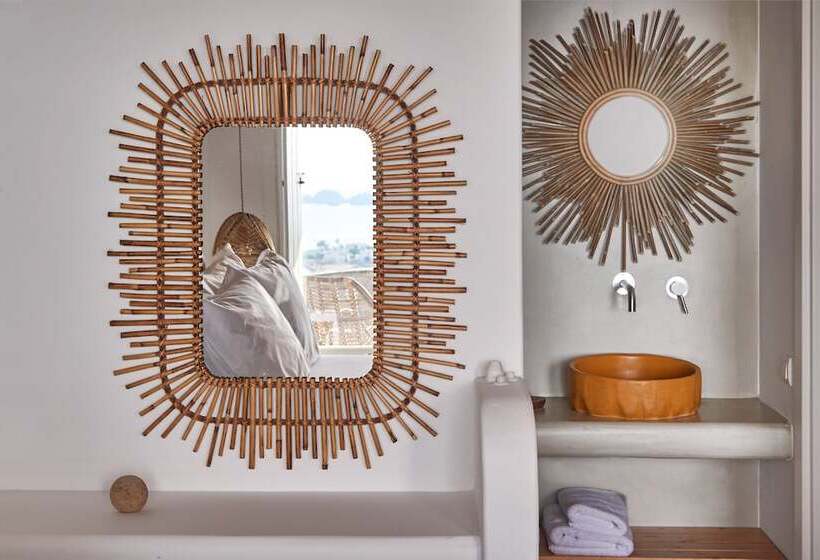 اتاق لوکس با چشم‌انداز دریا, Mythic Paros , Adults Only