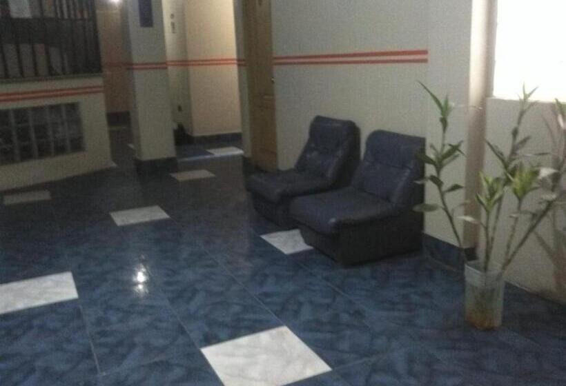 اتاق عادی, Hostal Jara