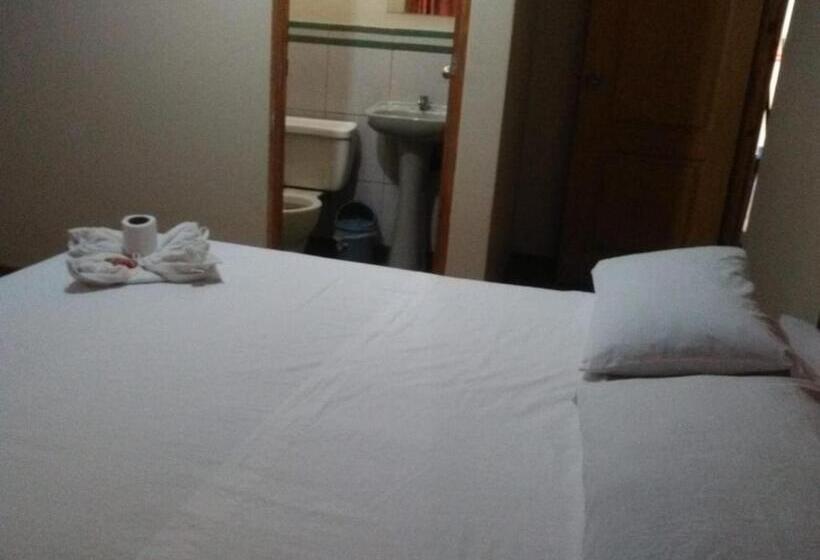 اتاق استاندارد, Hostal Jara