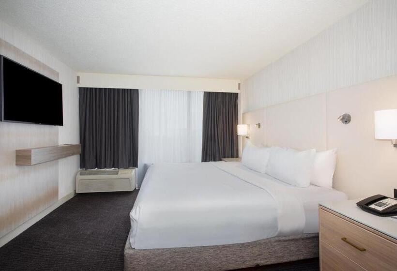 Standardzimmer Kingsize Bett, Crowne Plaza  Kansas City Downtown