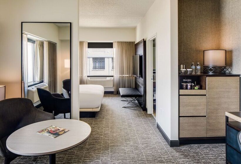 Junior Suite, Doubletree Jersey City