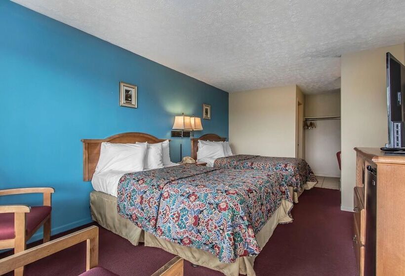 Quarto Estandar 2 Camas Casal, Rodeway Inn Jackson