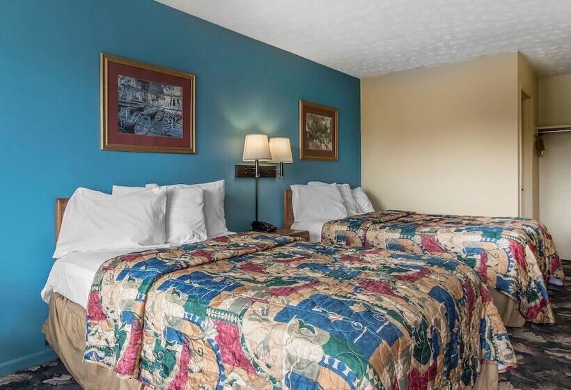 Quarto Estandar 2 Camas Casal, Rodeway Inn Jackson