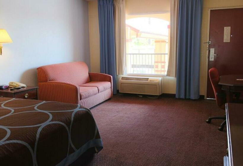 اتاق استاندارد با تخت بزرگ, Super 8 By Wyndham College Park/atlanta Airport West