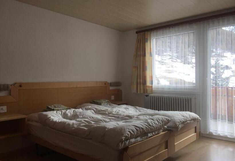 اتاق استاندارد با چشم‌انداز کوهستان, B&b Haus Granit Saas Grund