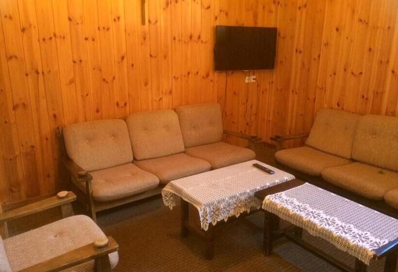 اتاق خانوادگی با چشم‌انداز کوه, B&b Haus Granit Saas Grund